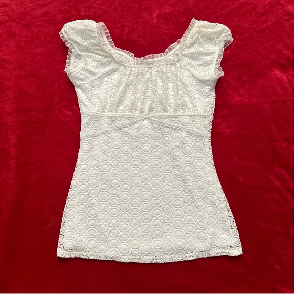 Early 2000s White Lace Babydoll Princess Fairy Coquette Cap Sleeve Milkmaid Top - Picture 1 of 5